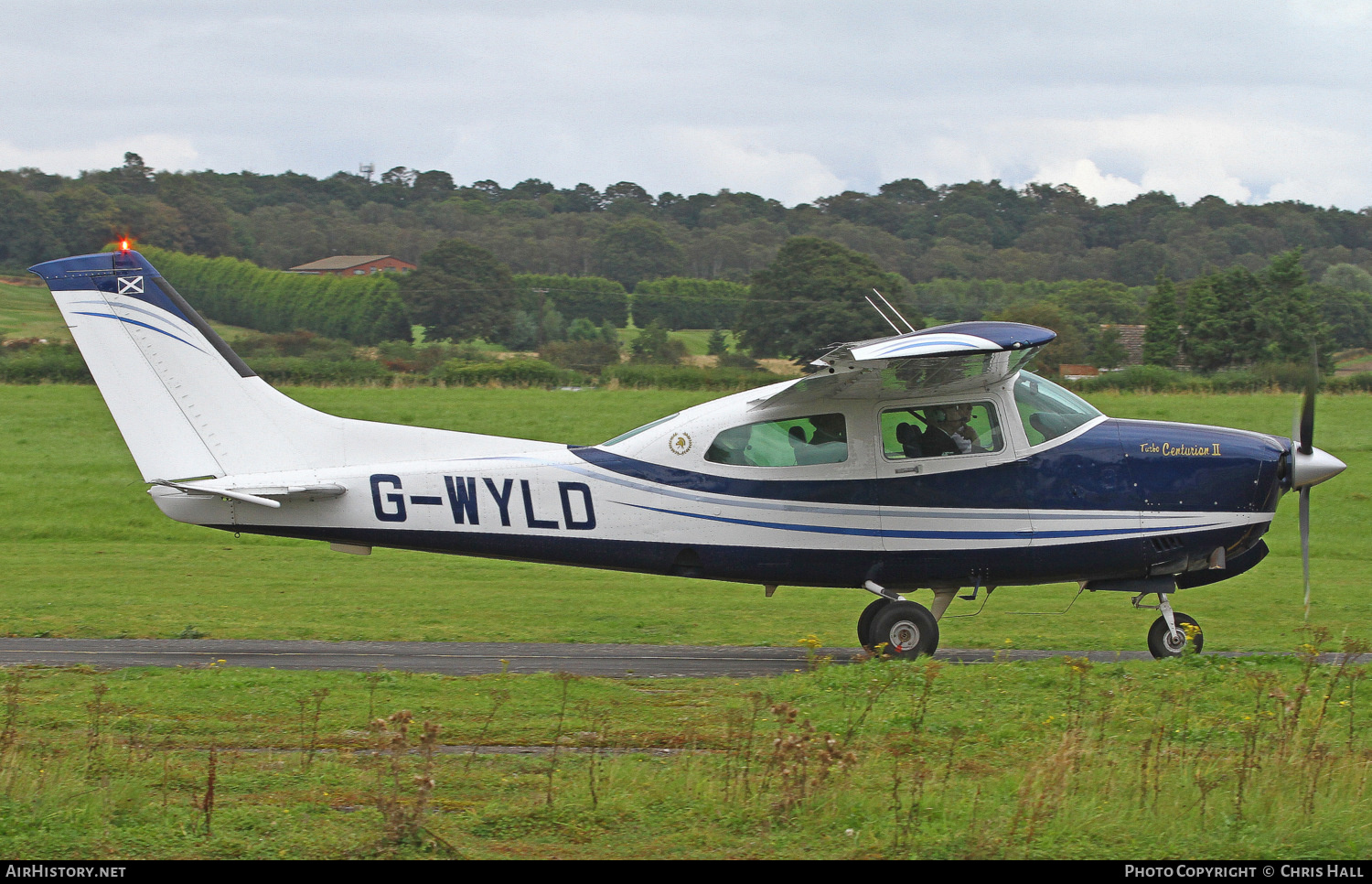 Aircraft Photo of G-WYLD | Cessna T210N Turbo Centurion II | AirHistory.net #405120