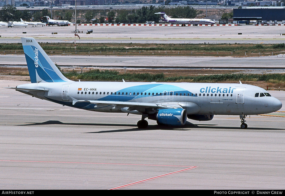Aircraft Photo of EC-HHA | Airbus A320-214 | Clickair | AirHistory.net #405179