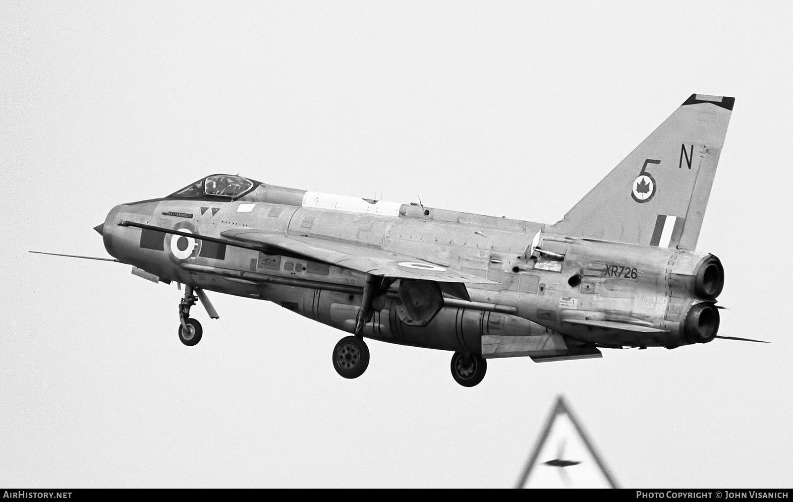 Aircraft Photo of XR726 | English Electric Lightning F6 | UK - Air Force | AirHistory.net #405187