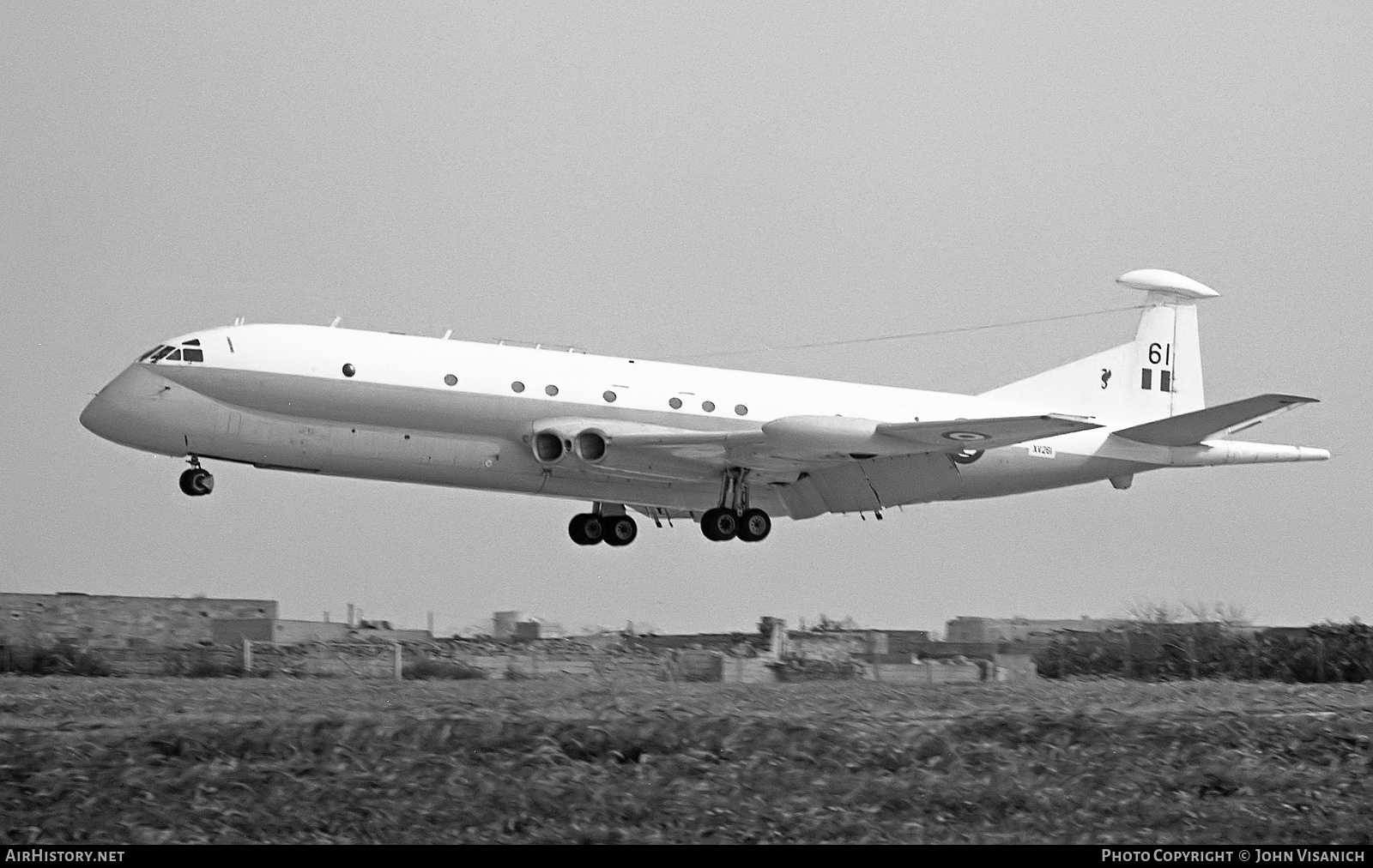 Aircraft Photo of XV261 | Hawker Siddeley HS-801 Nimrod MR.1 | UK - Air Force | AirHistory.net #405192