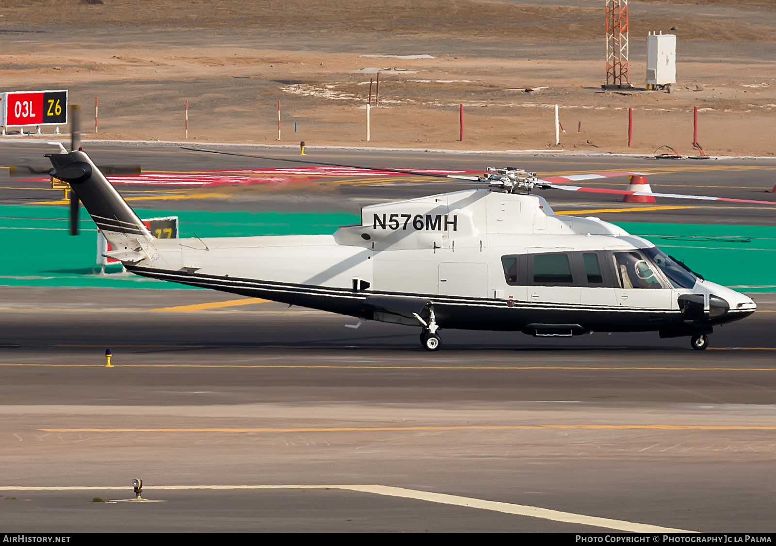 Aircraft Photo of N576MH | Sikorsky S-76C++ | AirHistory.net #405288
