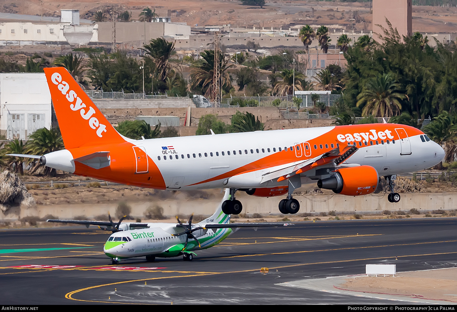 Aircraft Photo of OE-IJL | Airbus A320-214 | EasyJet | AirHistory.net #405316