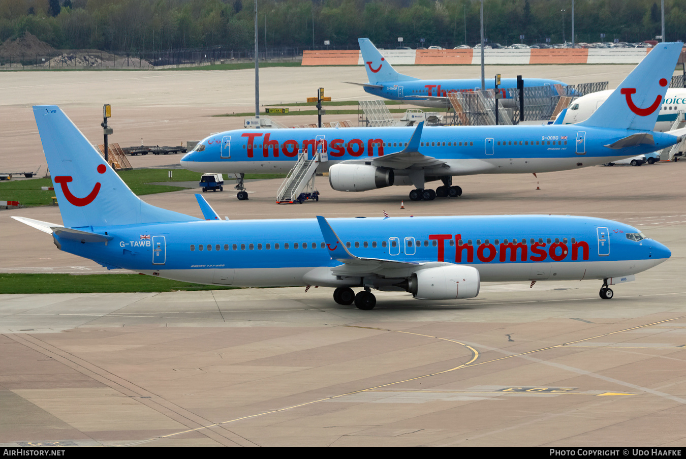 Aircraft Photo of G-TAWB | Boeing 737-8K5 | Thomson Airways | AirHistory.net #405346