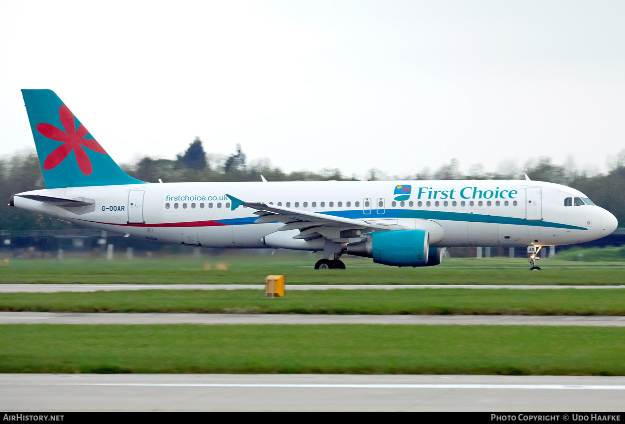 Aircraft Photo of G-OOAR | Airbus A320-214 | First Choice Airways | AirHistory.net #405348