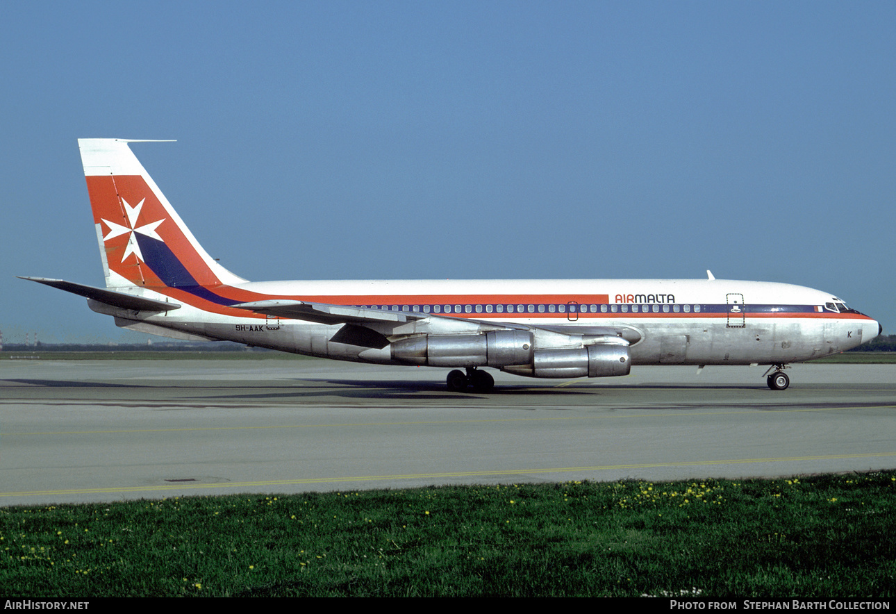 Aircraft Photo of 9H-AAK | Boeing 720-047B | Air Malta | AirHistory.net #405399