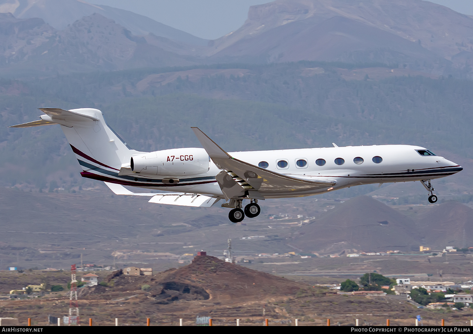 Aircraft Photo of A7-CGG | Gulfstream Aerospace G650ER (G-VI) | AirHistory.net #405400