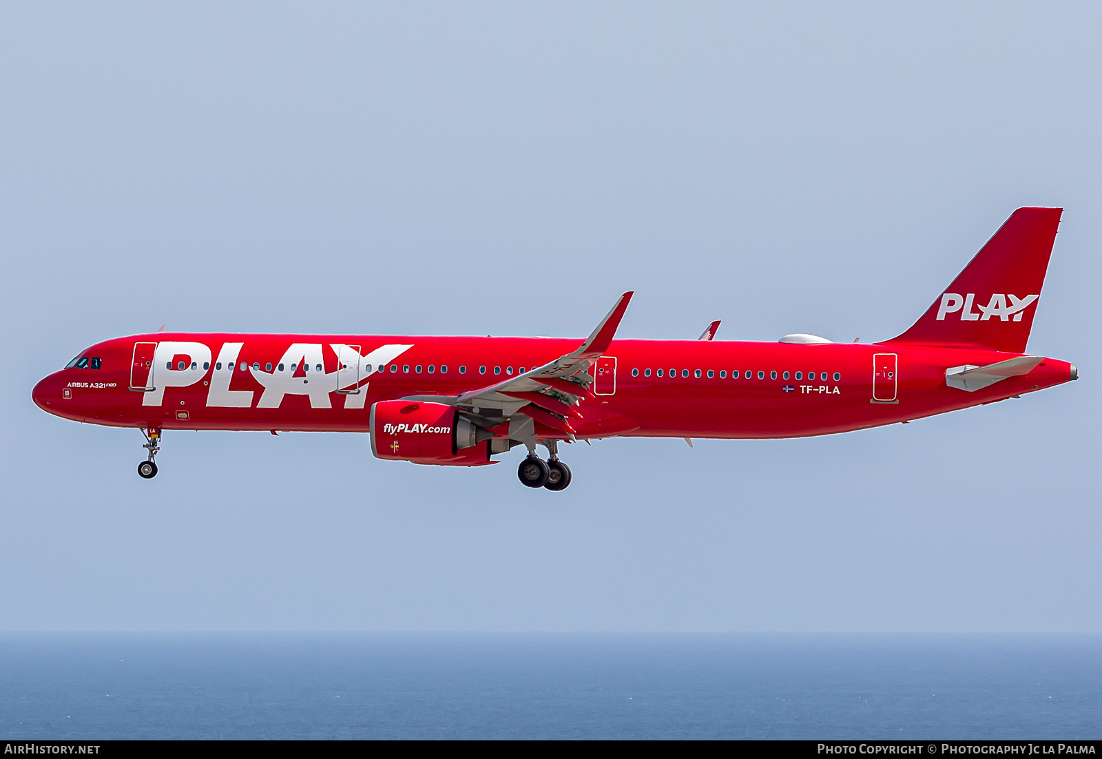 Aircraft Photo of TF-PLA | Airbus A321-251N | Play | AirHistory.net #405405