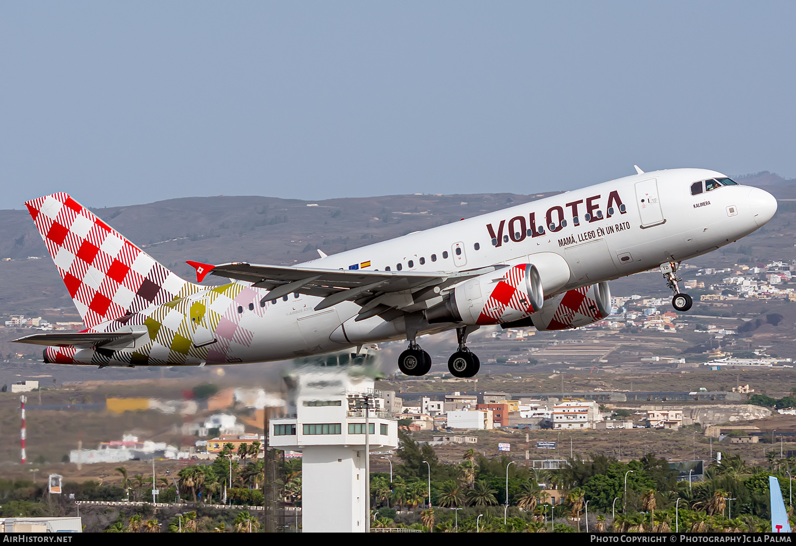 Aircraft Photo of EC-MTD | Airbus A319-111 | Volotea | AirHistory.net #405411