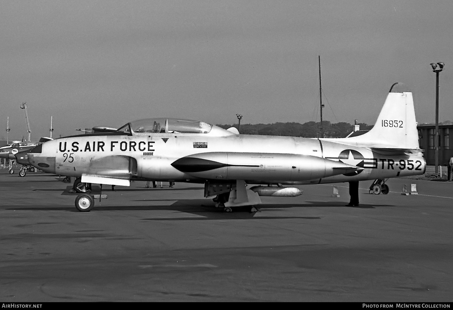 Aircraft Photo of 51-6952 / 16952 | Lockheed T-33A | USA - Air Force |  AirHistory.net #405423