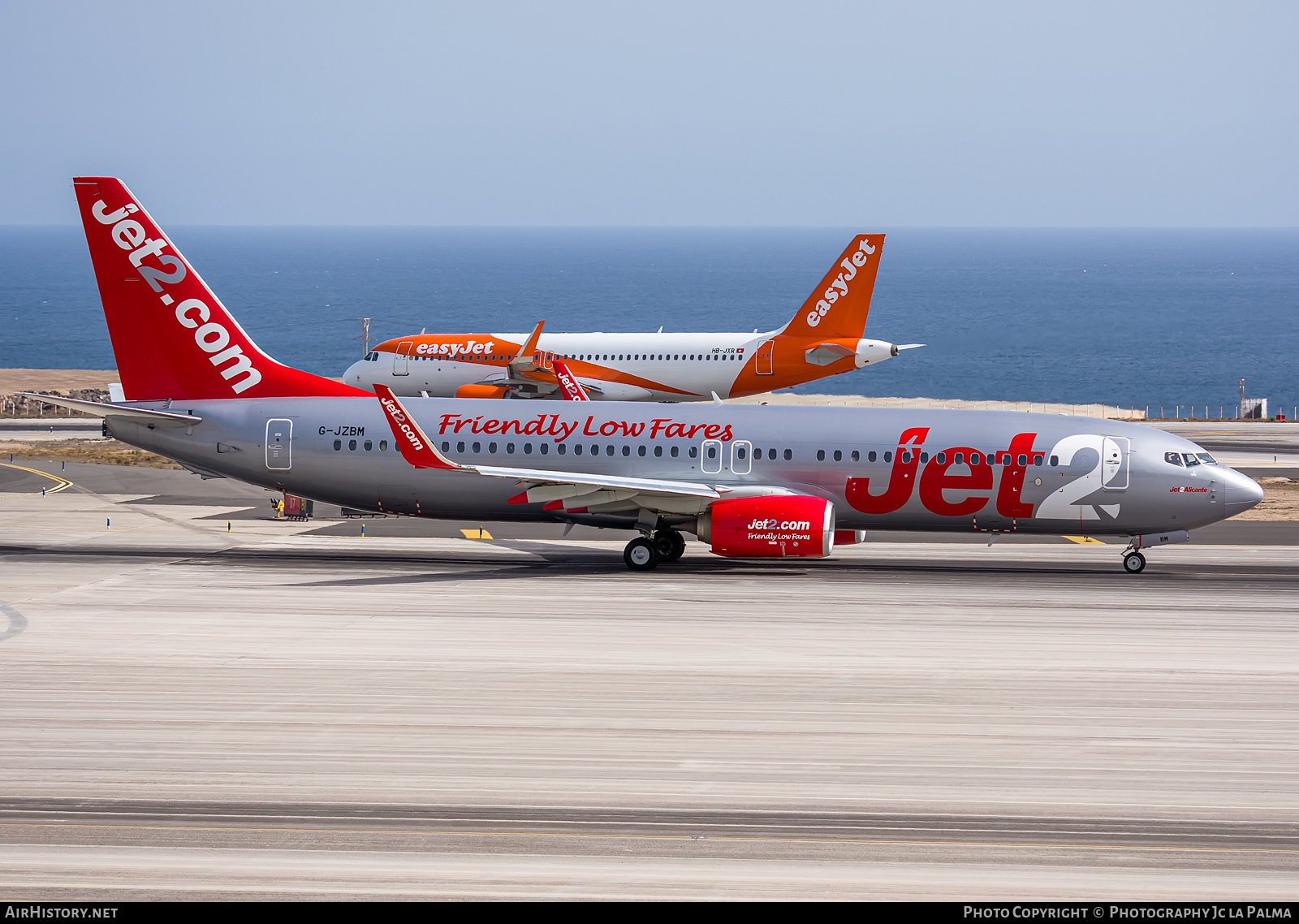 Aircraft Photo of G-JZBM | Boeing 737-800 | Jet2 | AirHistory.net #405452