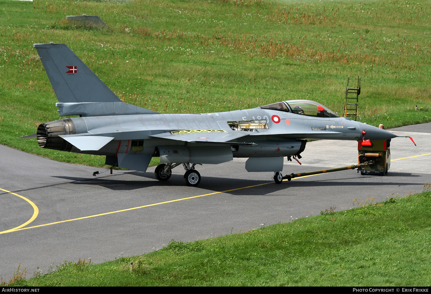Aircraft Photo of E-180 | General Dynamics F-16AM Fighting Falcon | Denmark - Air Force | AirHistory.net #405463