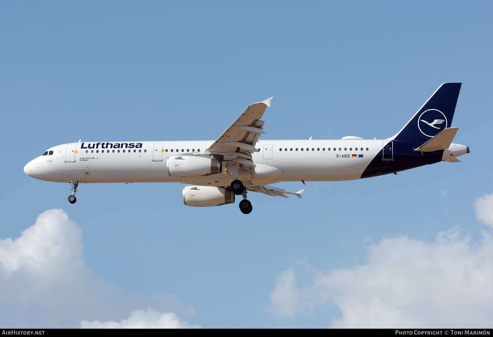 Aircraft Photo of D-AIDG | Airbus A321-231 | Lufthansa | AirHistory.net #405494