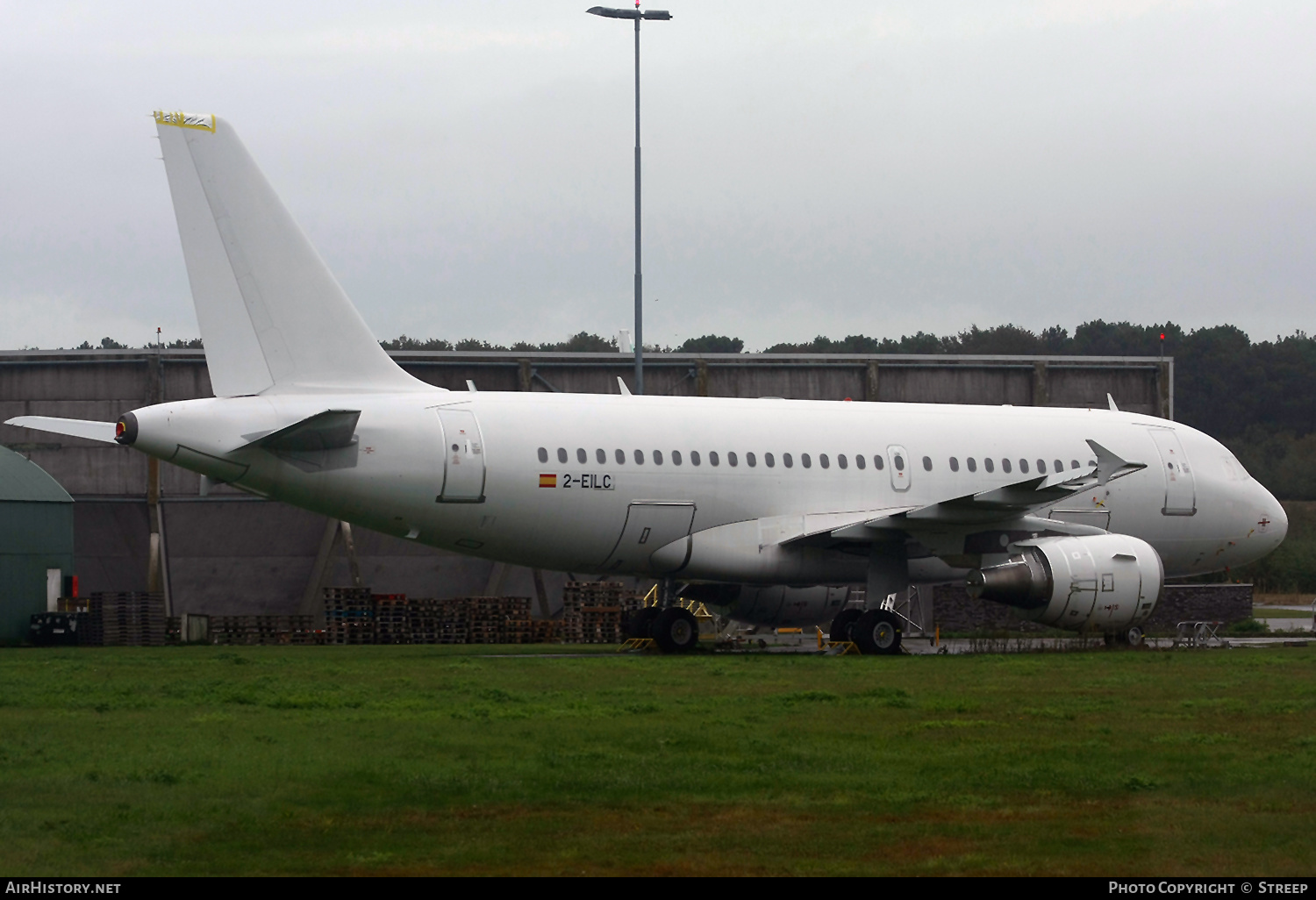 Aircraft Photo of 2-EILC | Airbus A319-111 | AirHistory.net #405514