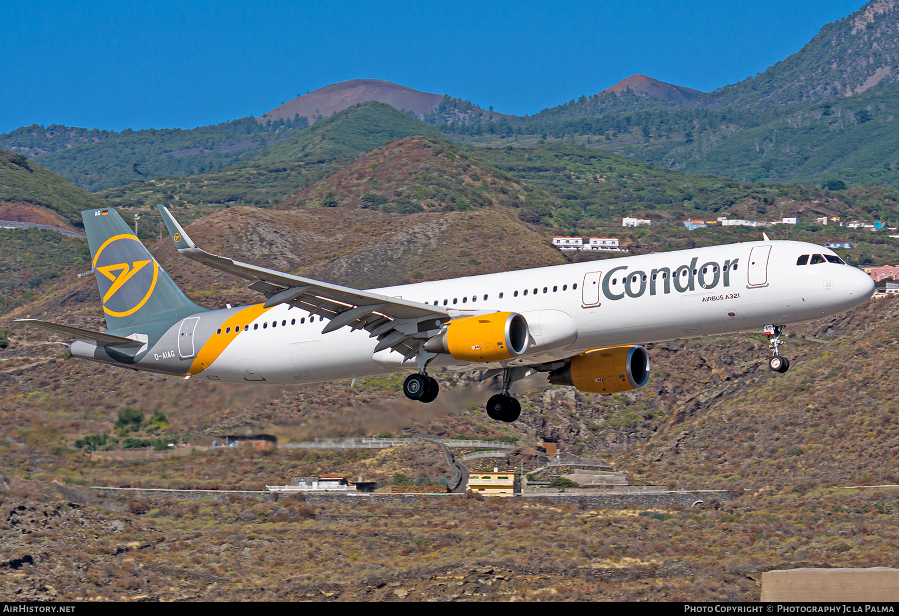 Aircraft Photo of D-AIAG | Airbus A321-211 | Condor Flugdienst | AirHistory.net #405567