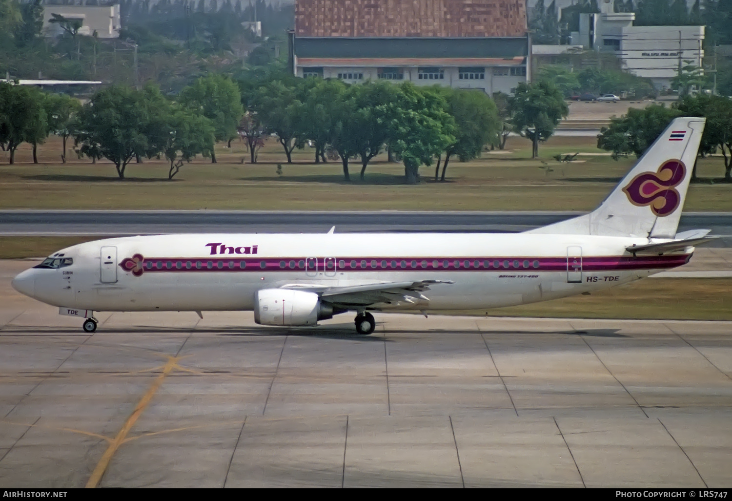 Aircraft Photo of HS-TDE | Boeing 737-4D7 | Thai Airways International | AirHistory.net #405626