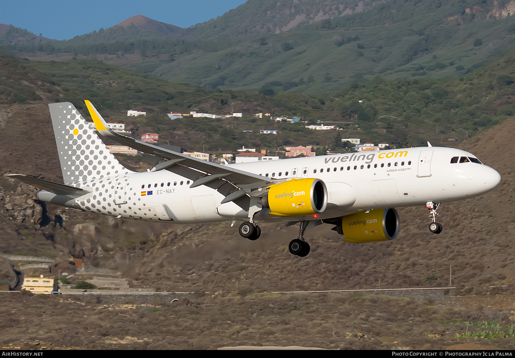 Aircraft Photo of EC-NAY | Airbus A320-271N | Vueling Airlines | AirHistory.net #405629