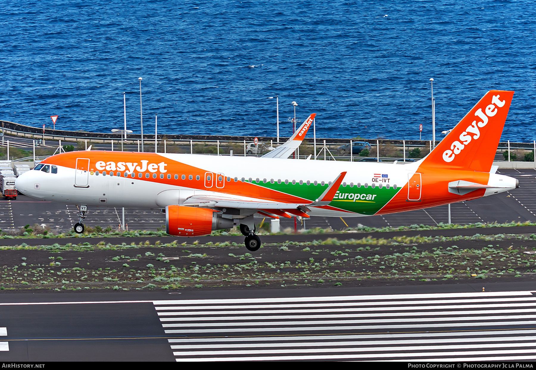Aircraft Photo of OE-IVT | Airbus A320-214 | EasyJet | AirHistory.net #405727