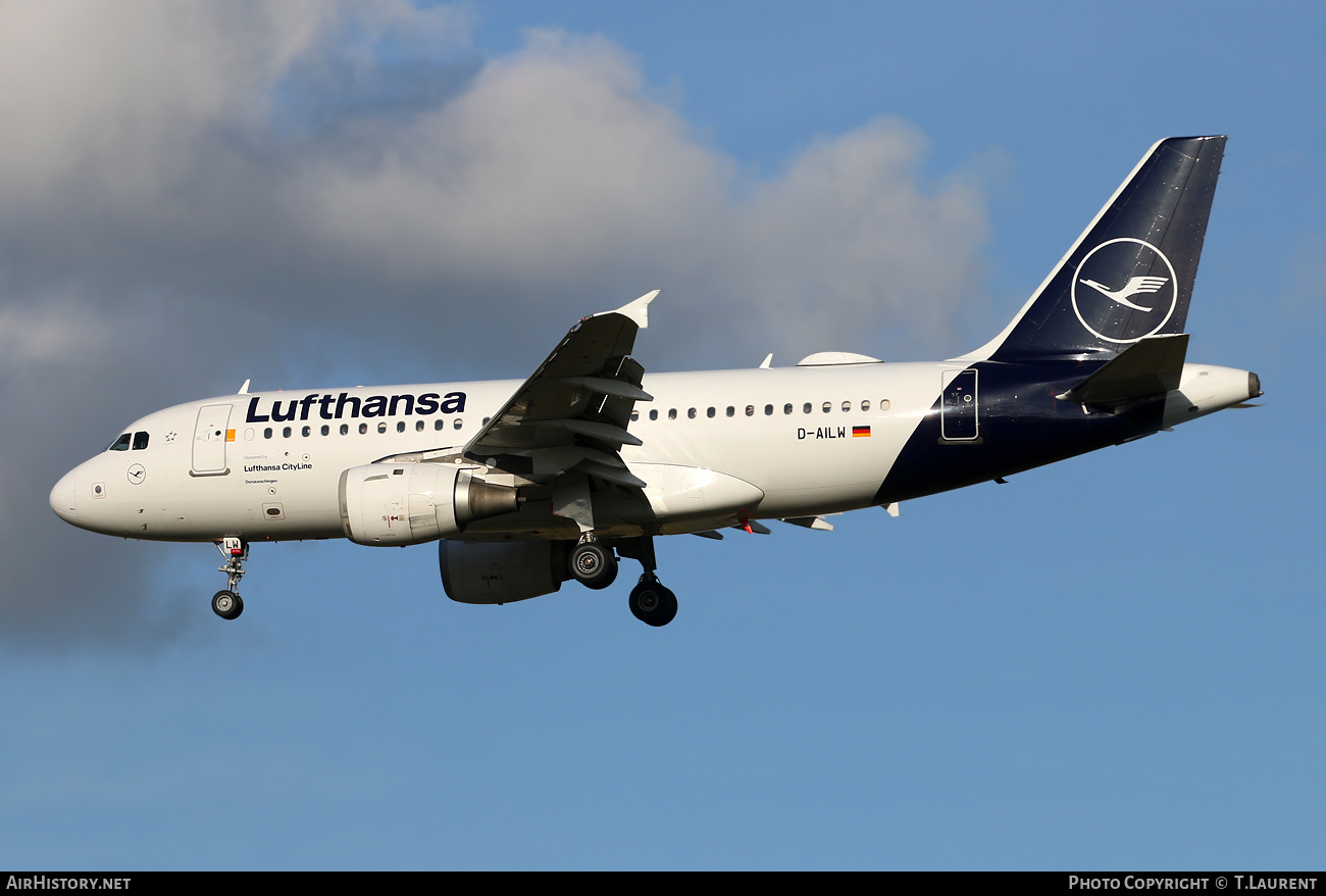 Aircraft Photo of D-AILW | Airbus A319-114 | Lufthansa | AirHistory.net #405762