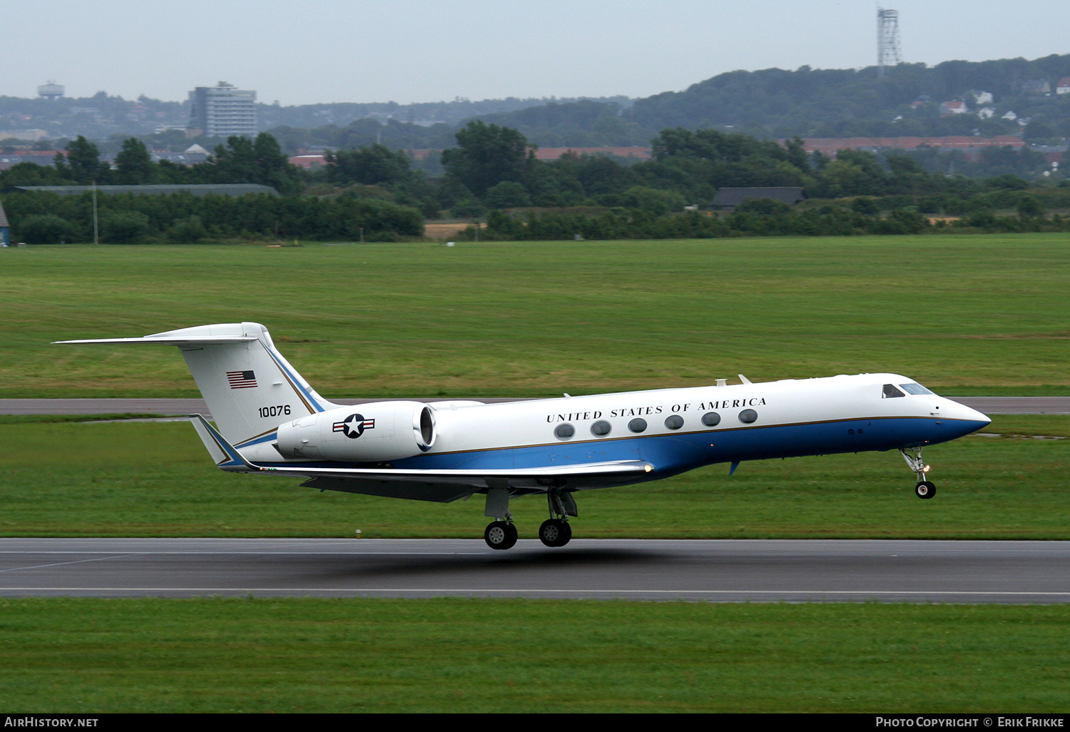 Aircraft Photo of 01-0076 / 10076 | Gulfstream Aerospace C-37A Gulfstream V (G-V) | USA - Air Force | AirHistory.net #405774