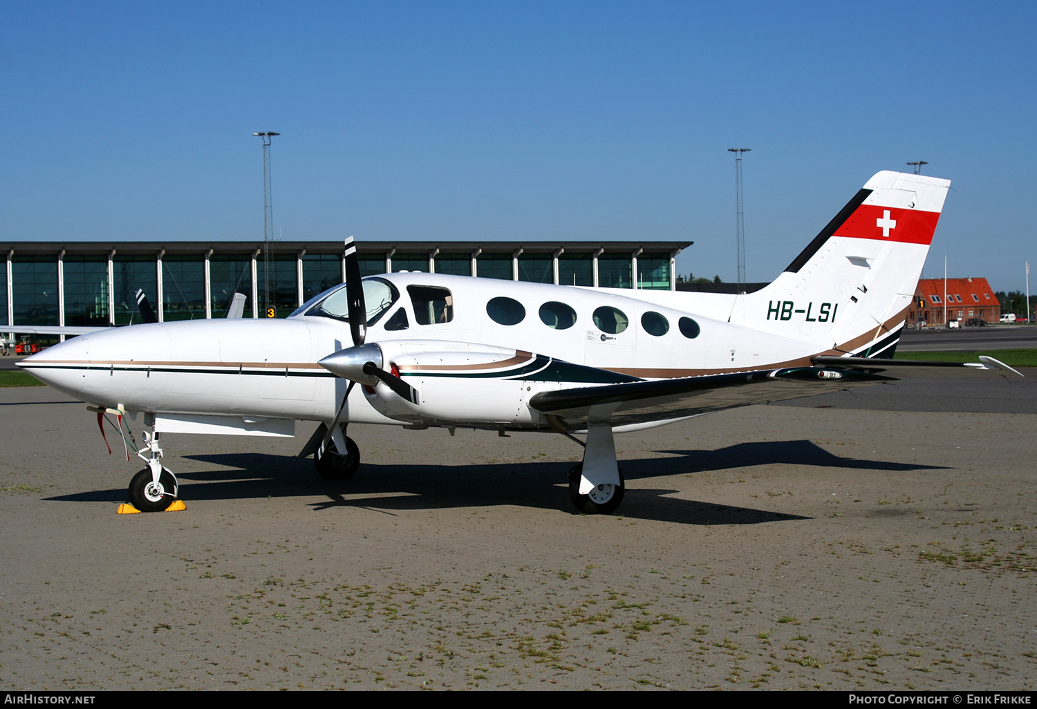 Aircraft Photo of HB-LSI | Cessna 421C Golden Eagle | AirHistory.net #405776