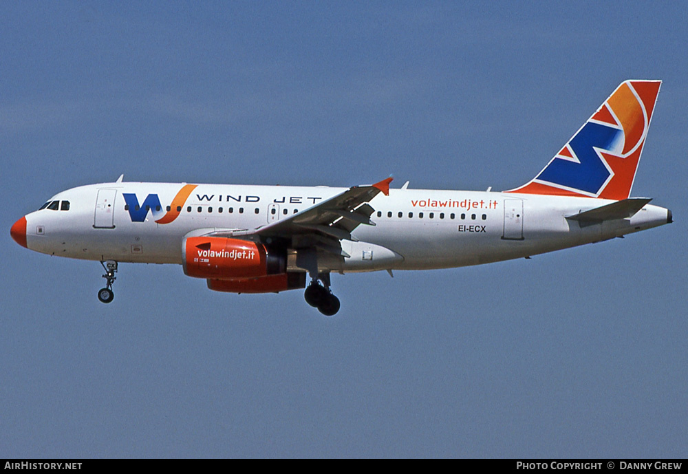 Aircraft Photo of EI-ECX | Airbus A319-132 | Wind Jet | AirHistory.net #405787