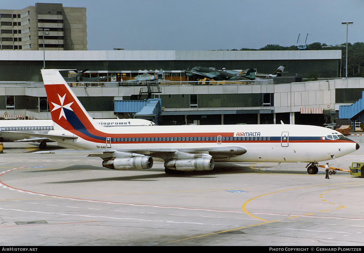 Aircraft Photo of 9H-AAK | Boeing 720-047B | Air Malta | AirHistory.net #405793