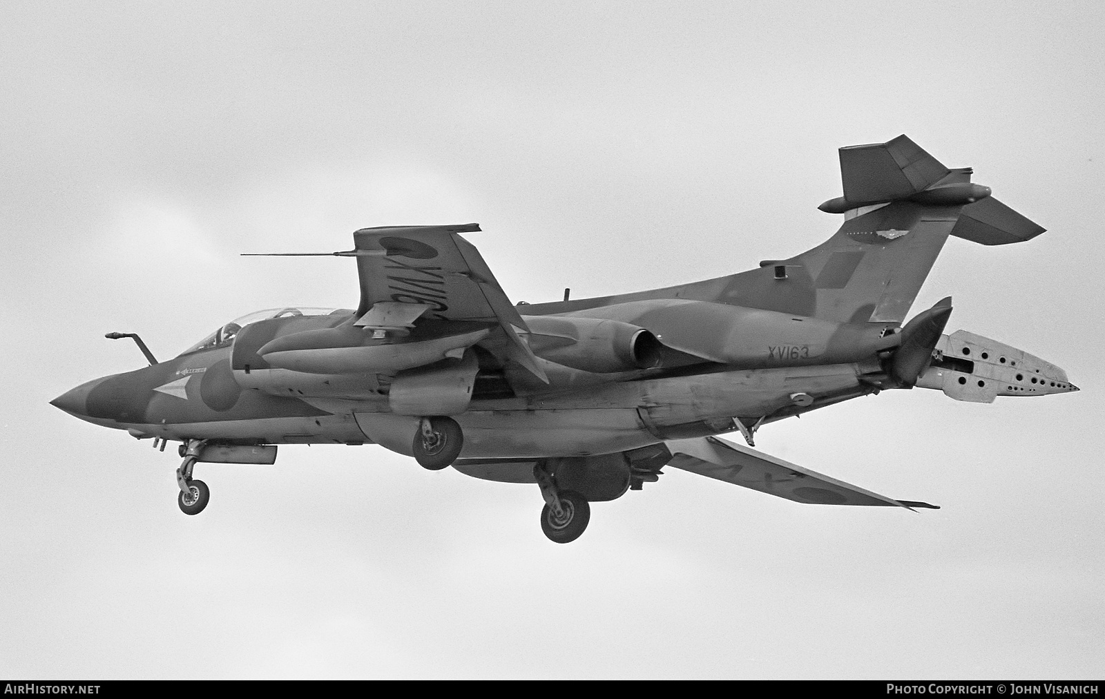 Aircraft Photo of XV163 | Hawker Siddeley Buccaneer S2 | UK - Air Force | AirHistory.net #405889