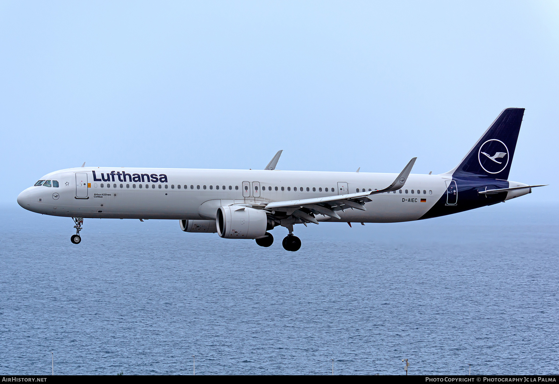 Aircraft Photo of D-AIEC | Airbus A321-271NX | Lufthansa | AirHistory.net #405899