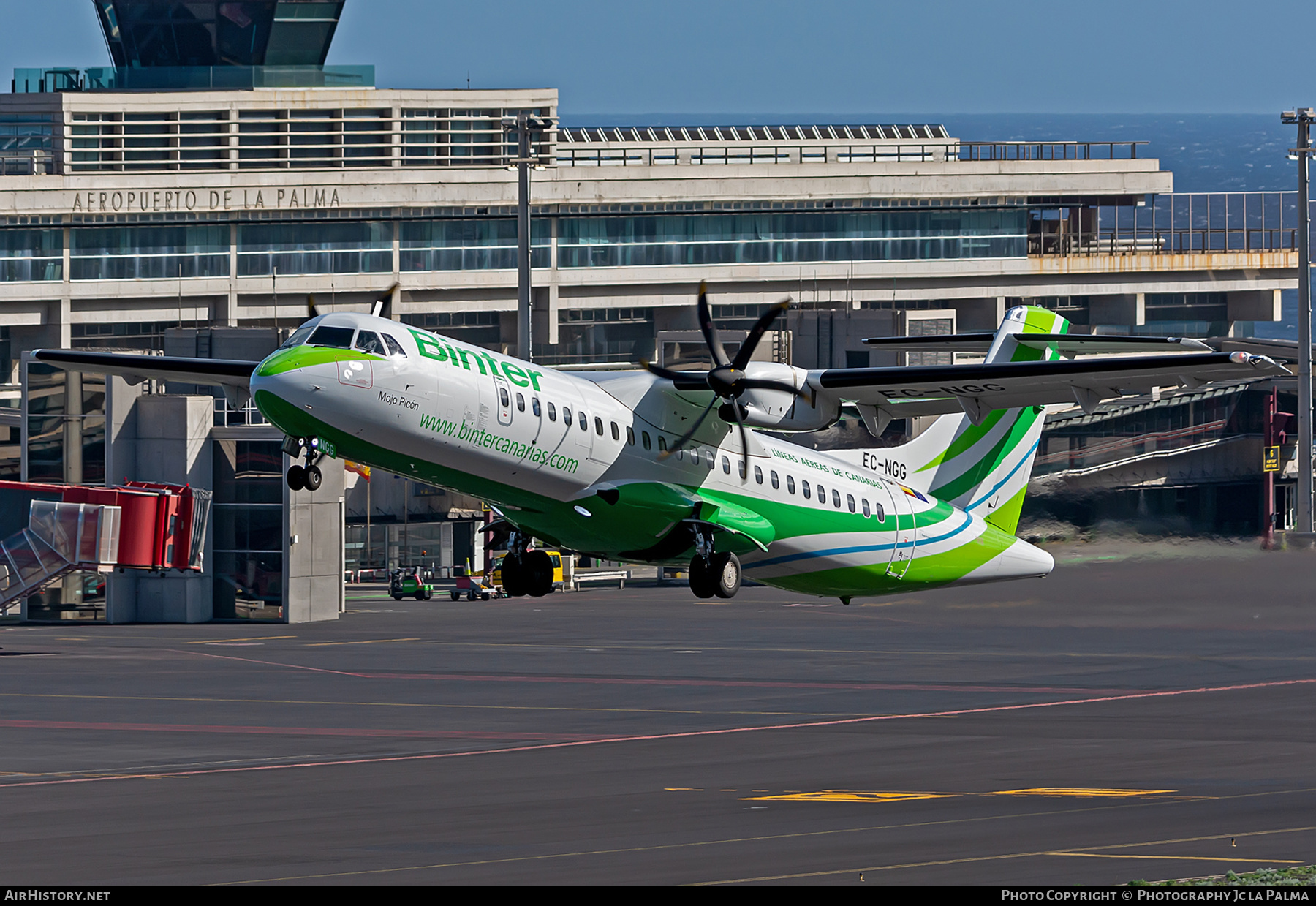 Aircraft Photo of EC-NGG | ATR ATR-72-600 (ATR-72-212A) | Binter Canarias | AirHistory.net #405913