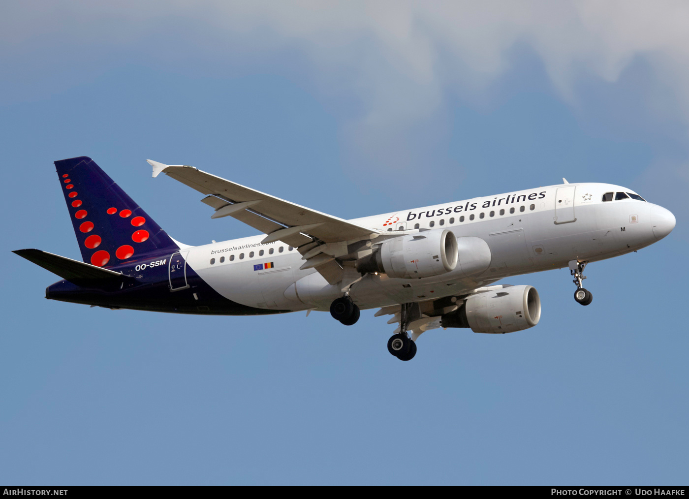 Aircraft Photo of OO-SSM | Airbus A319-112 | Brussels Airlines | AirHistory.net #405916