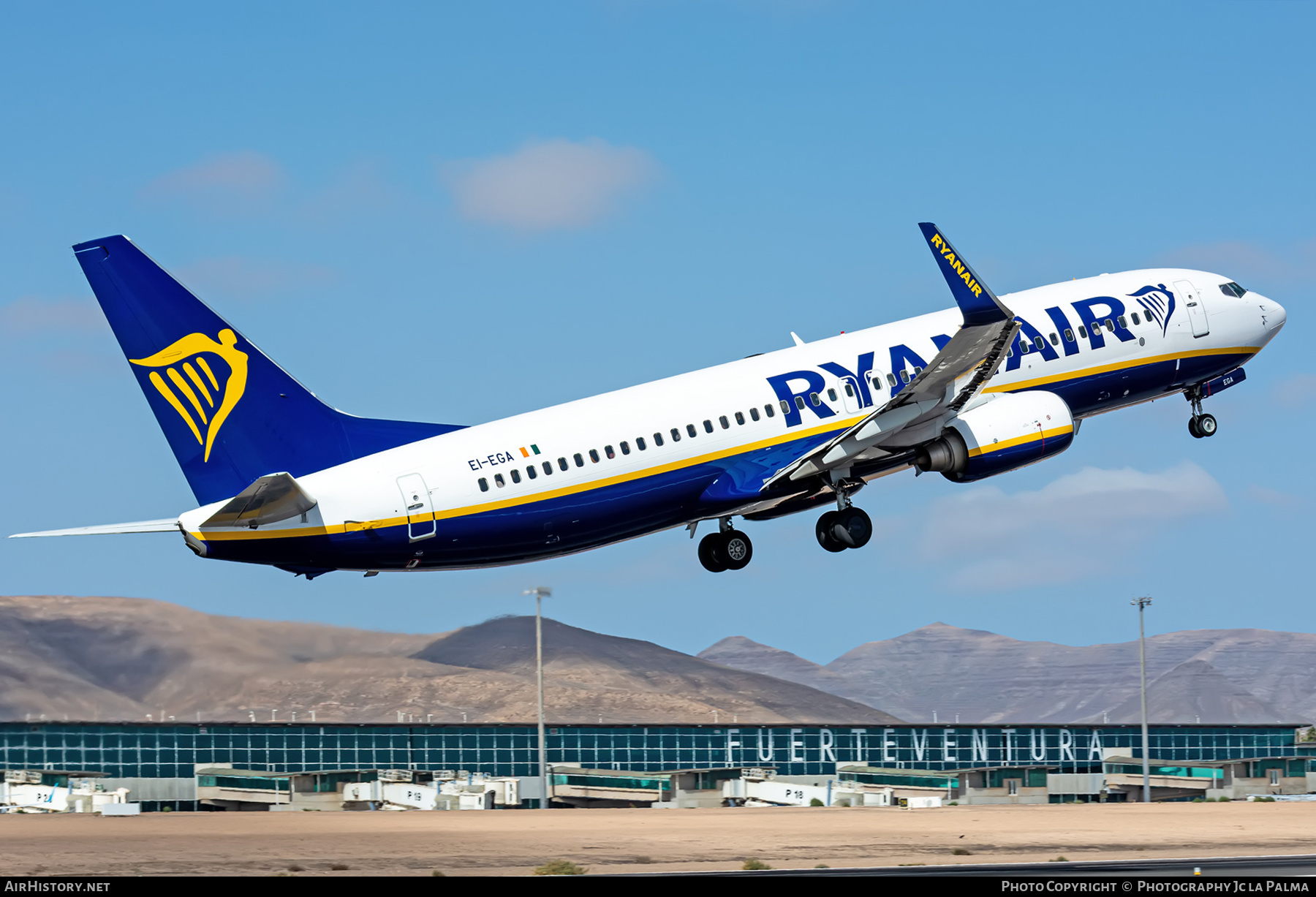 Aircraft Photo of EI-EGA | Boeing 737-8AS | Ryanair | AirHistory.net #405922