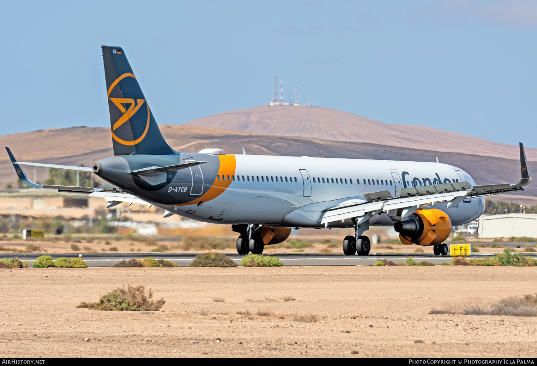 Aircraft Photo of D-ATCB | Airbus A321-211 | Condor Flugdienst | AirHistory.net #405925