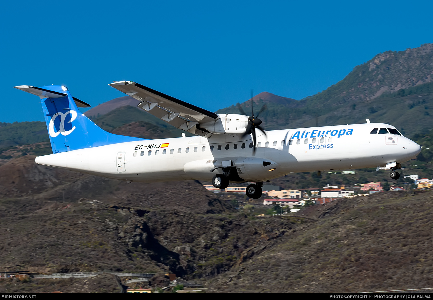 Aircraft Photo of EC-MHJ | ATR ATR-72-500 (ATR-72-212A) | Air Europa Express | AirHistory.net #405953