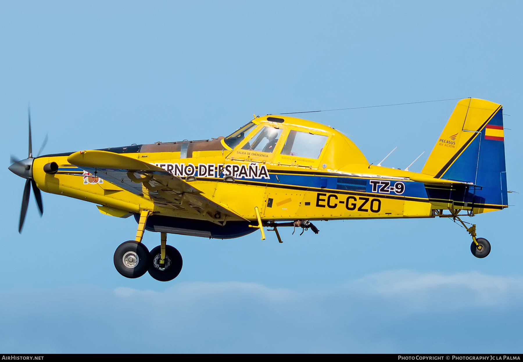 Aircraft Photo of EC-GZO | Air Tractor AT-802 | Gobierno de España | AirHistory.net #405955