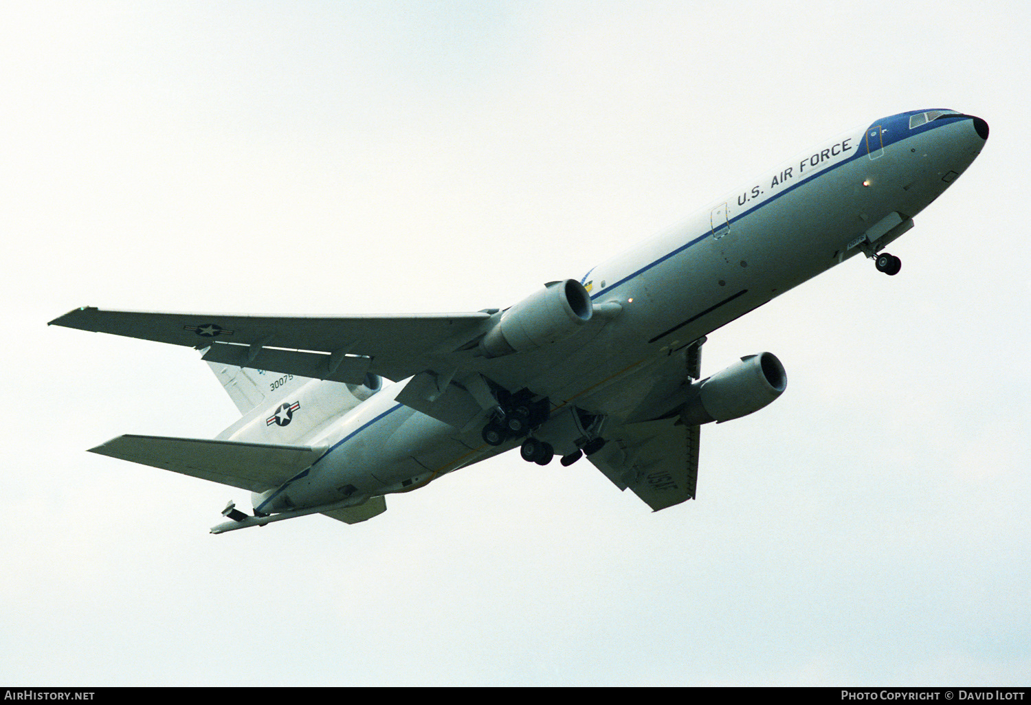Aircraft Photo of 83-0075 / 30075 | McDonnell Douglas KC-10A Extender (DC-10-30CF) | USA - Air Force | AirHistory.net #405958