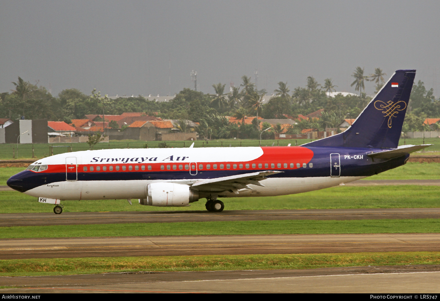 Aircraft Photo of PK-CKH | Boeing 737-3Y0 | Sriwijaya Air | AirHistory.net #405969