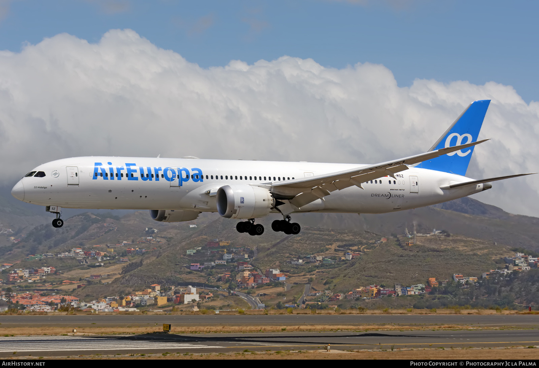 Aircraft Photo of EC-MSZ | Boeing 787-9 Dreamliner | Air Europa | AirHistory.net #405970