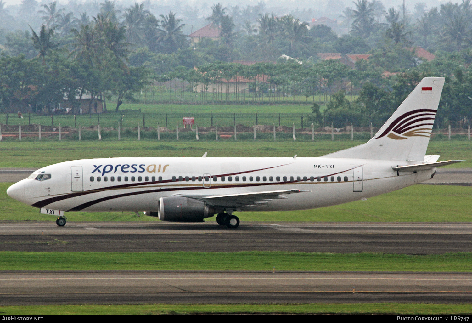 Aircraft Photo of PK-TXI | Boeing 737-322 | XpressAir | AirHistory.net #405974