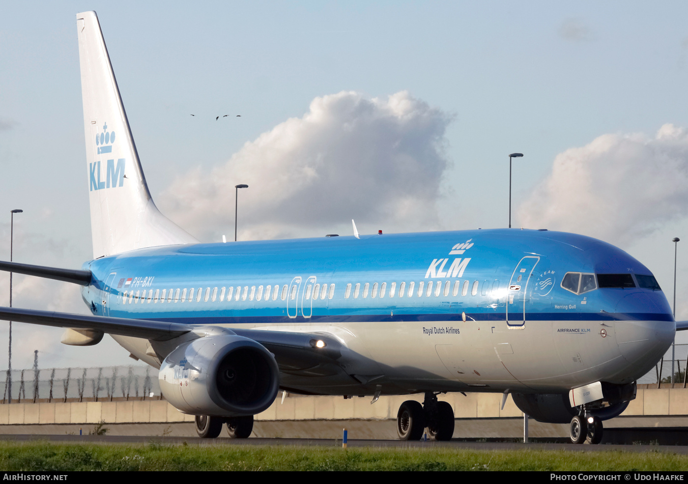 Aircraft Photo of PH-BXI | Boeing 737-8K2 | KLM - Royal Dutch Airlines | AirHistory.net #405991