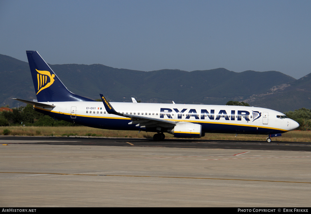 Aircraft Photo of EI-EKY | Boeing 737-8AS | Ryanair | AirHistory.net #406197