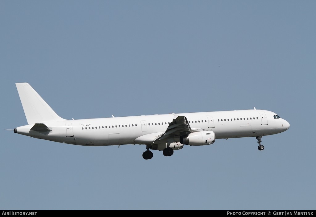 Aircraft Photo of YL-LCV | Airbus A321-231 | AirHistory.net #406206