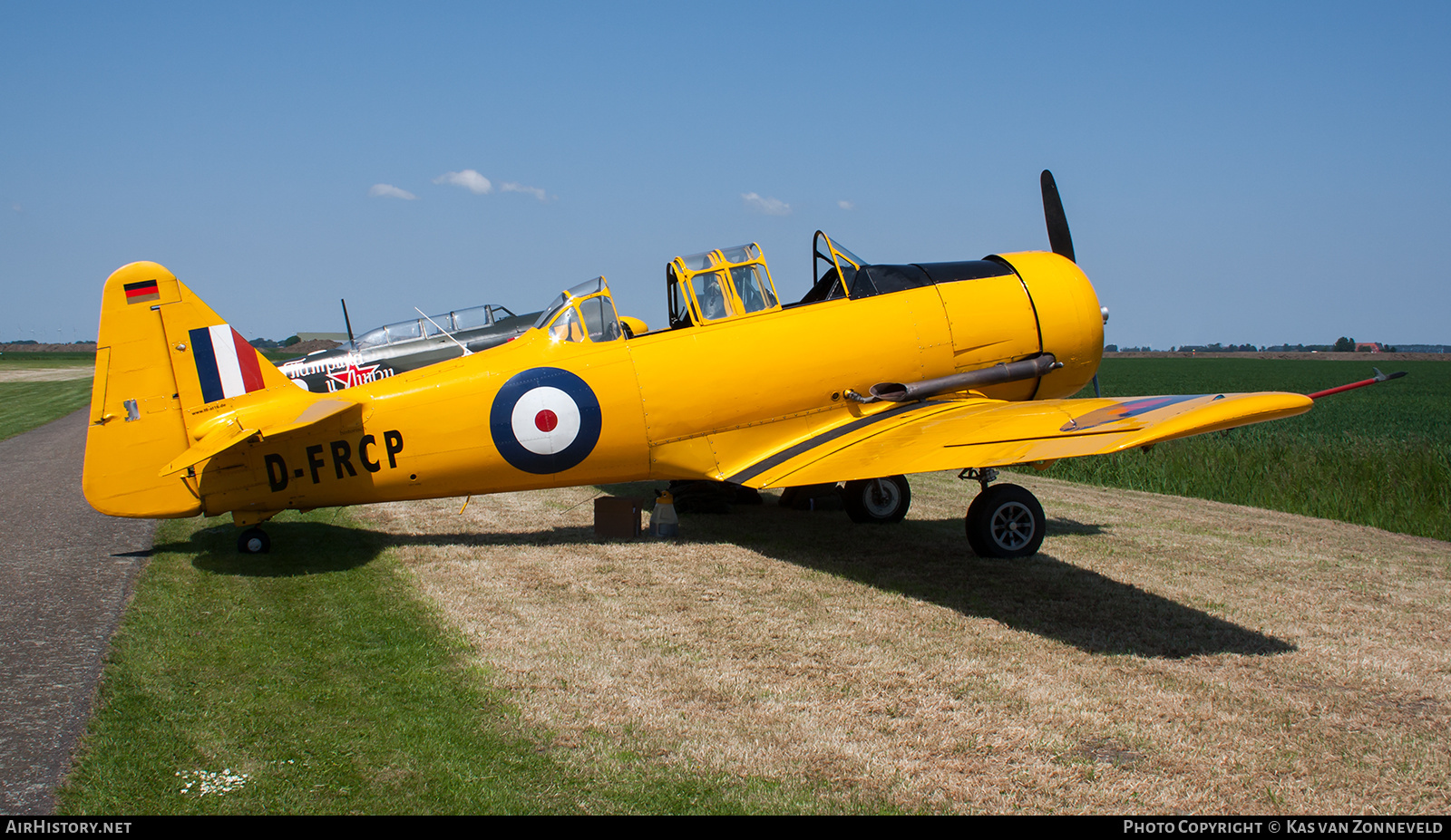 Aircraft Photo of D-FRCP / FS728 | North American AT-16 Harvard IIB | UK - Air Force | AirHistory.net #406258