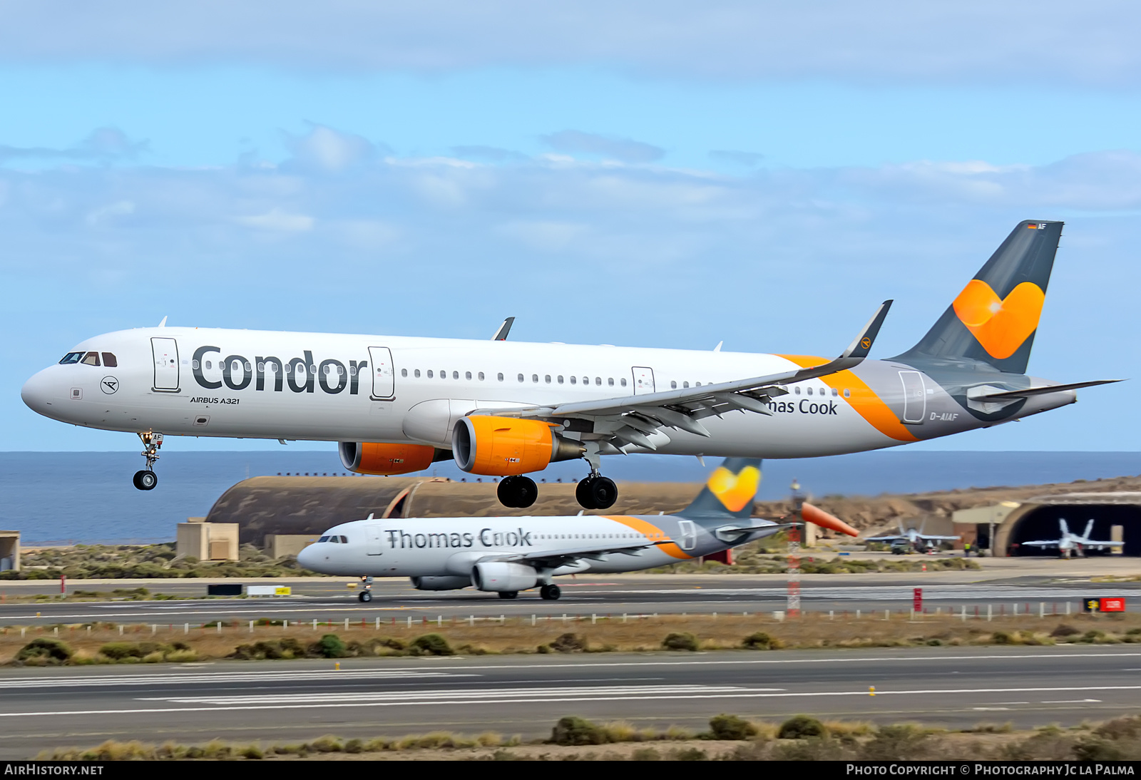 Aircraft Photo of D-AIAF | Airbus A321-211 | Condor Flugdienst | AirHistory.net #406278