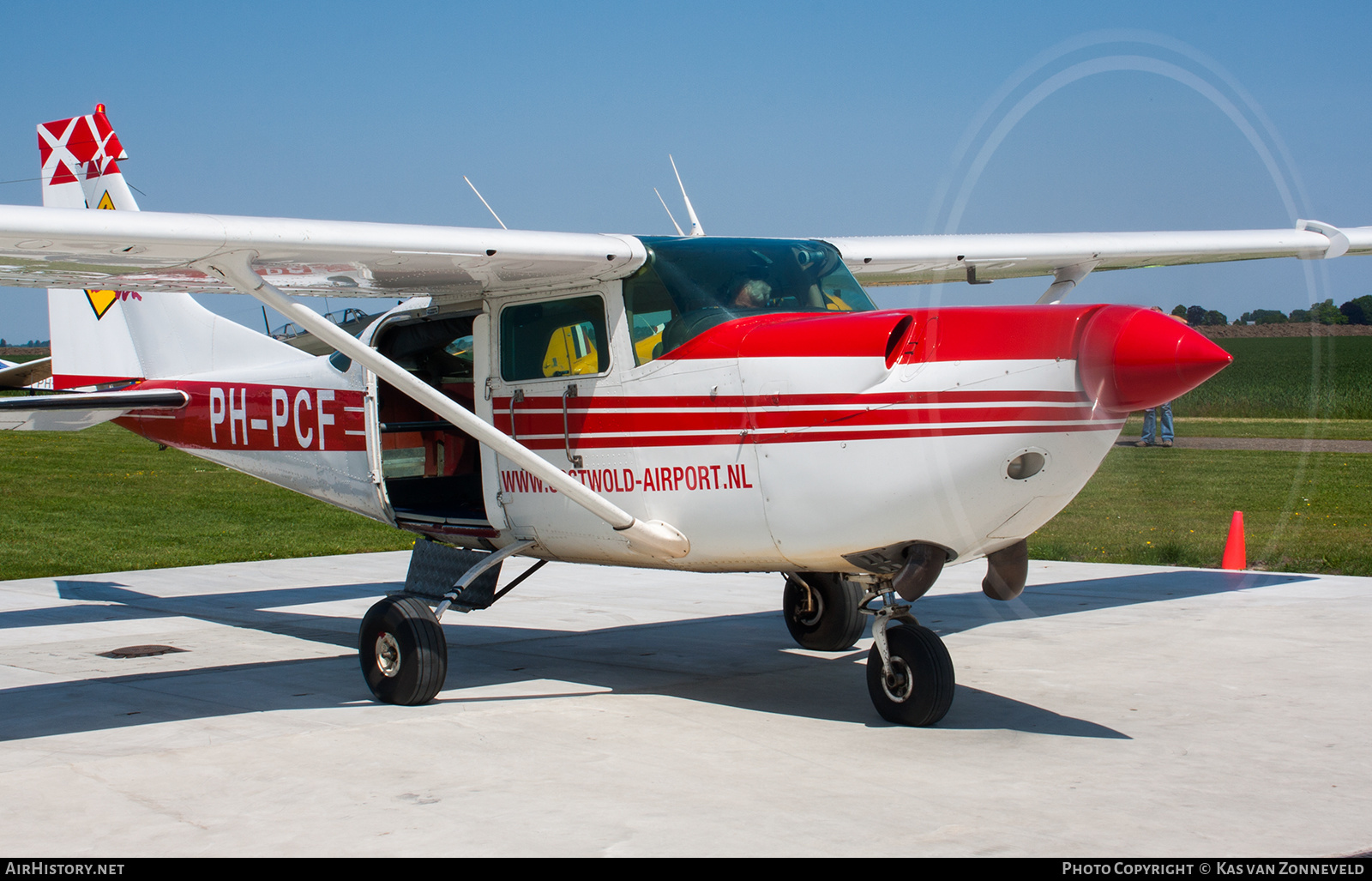 Aircraft Photo of PH-PCF | Cessna U206G/Soloy Turbine 206 | AirHistory.net #406287