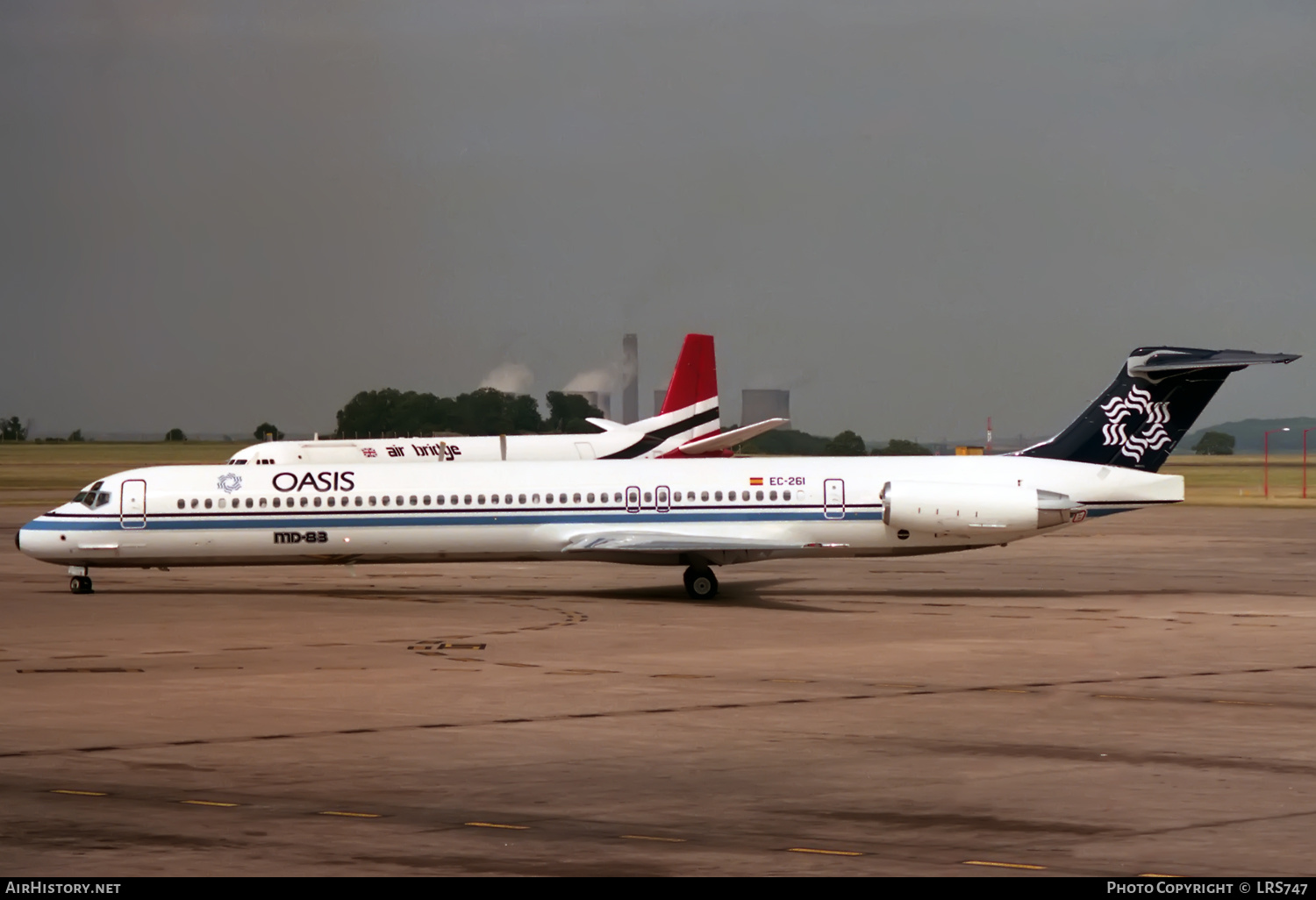 Aircraft Photo of EC-261 | McDonnell Douglas MD-83 (DC-9-83) | Oasis International Airlines | AirHistory.net #406315