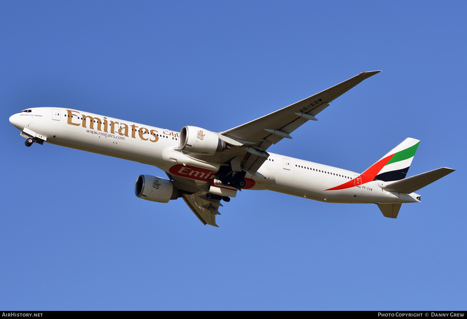 Aircraft Photo of A6-EGW | Boeing 777-31H/ER | Emirates | AirHistory.net #406331