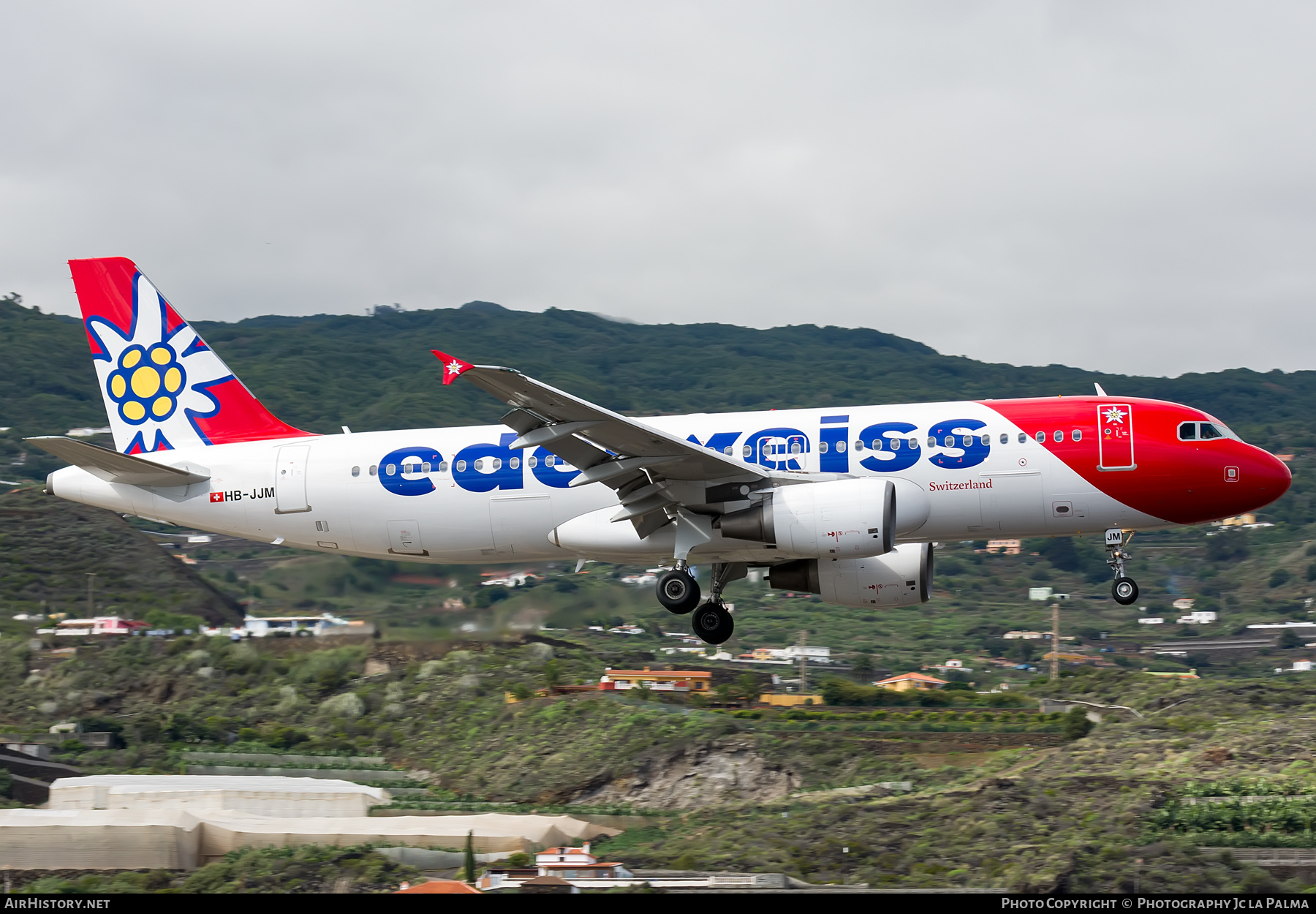 Aircraft Photo of HB-JJM | Airbus A320-214 | Edelweiss Air | AirHistory.net #406343