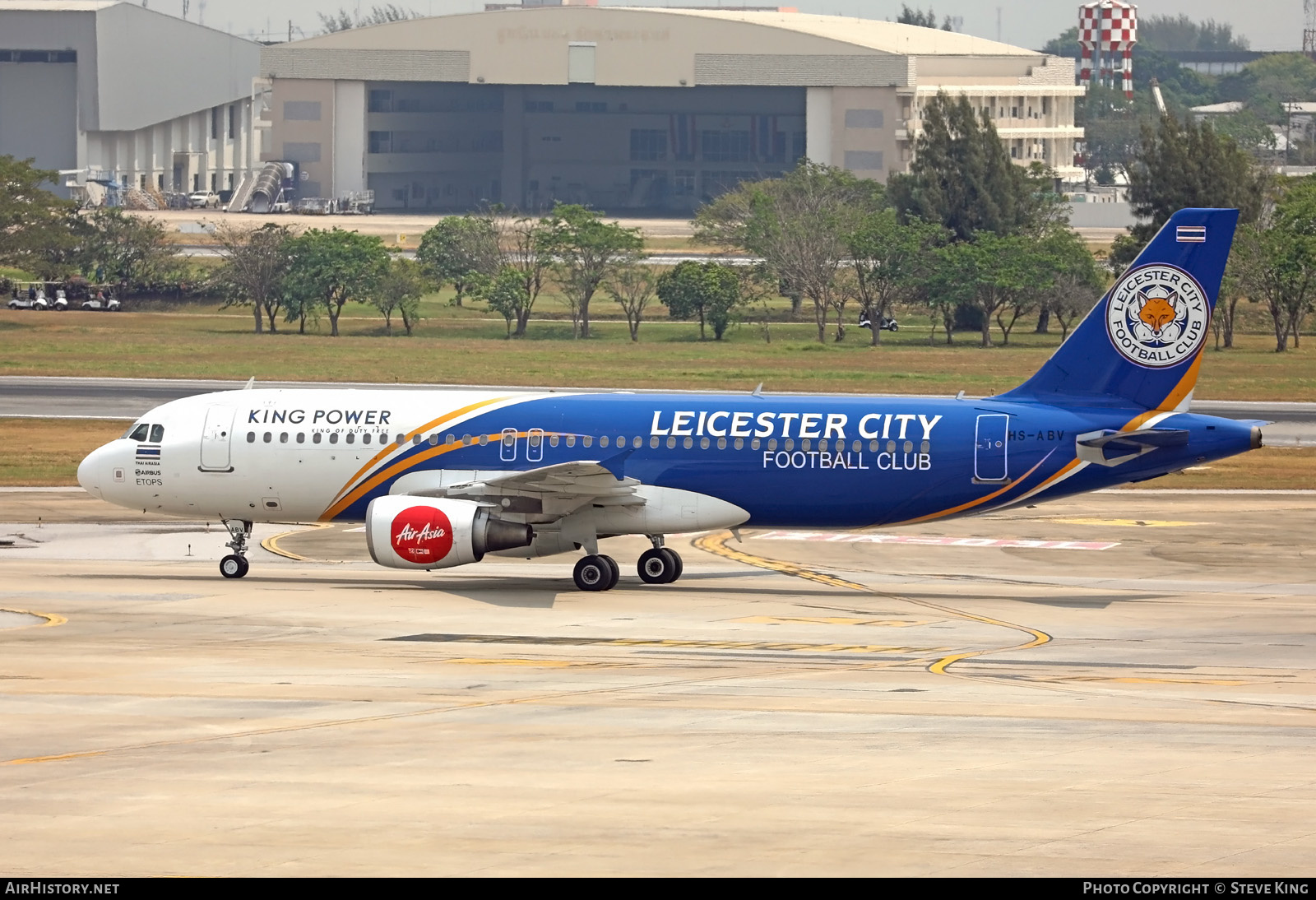 Aircraft Photo of HS-ABV | Airbus A320-216 | AirAsia | AirHistory.net #406369