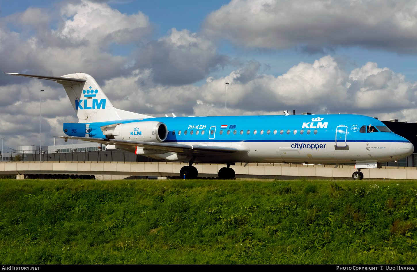 Aircraft Photo of PH-KZM | Fokker 70 (F28-0070) | KLM Cityhopper | AirHistory.net #406407