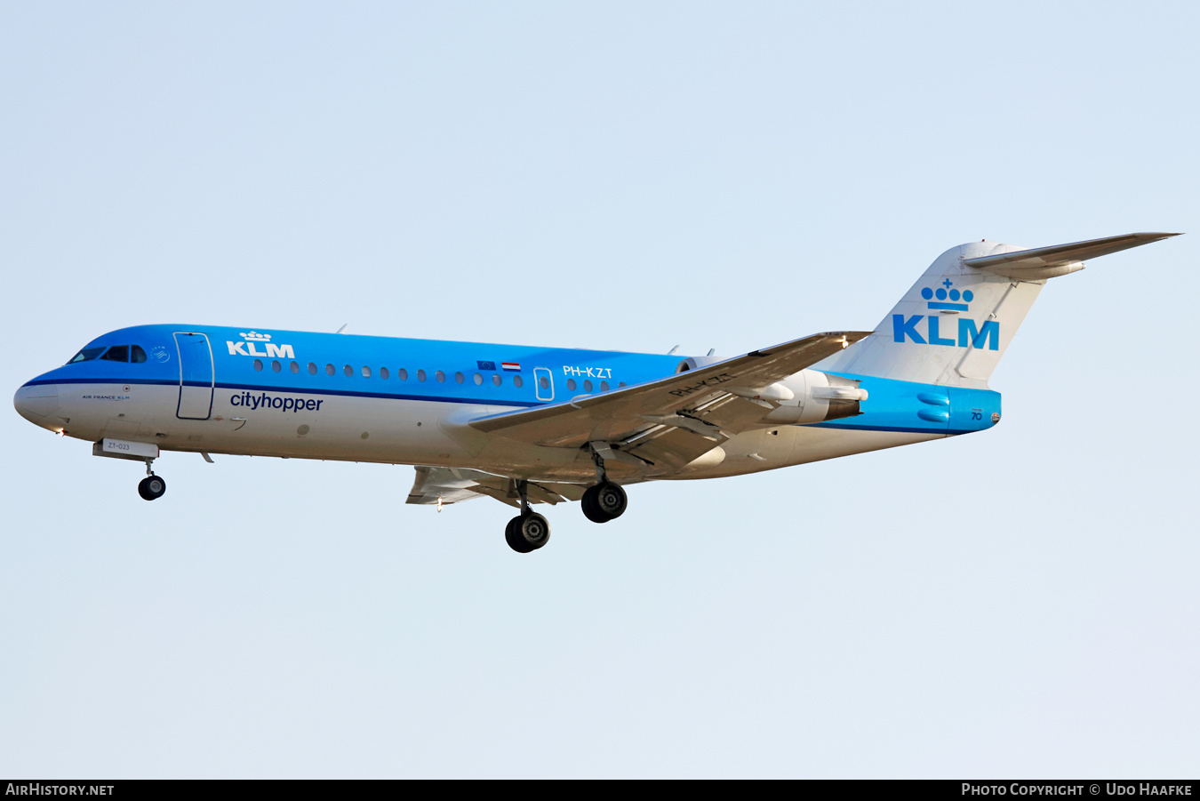 Aircraft Photo of PH-KZT | Fokker 70 (F28-0070) | KLM Cityhopper | AirHistory.net #406423